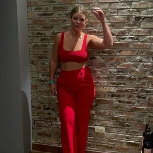 High waisted wide leg, effortless pants - size 6 and cropped bra top - M